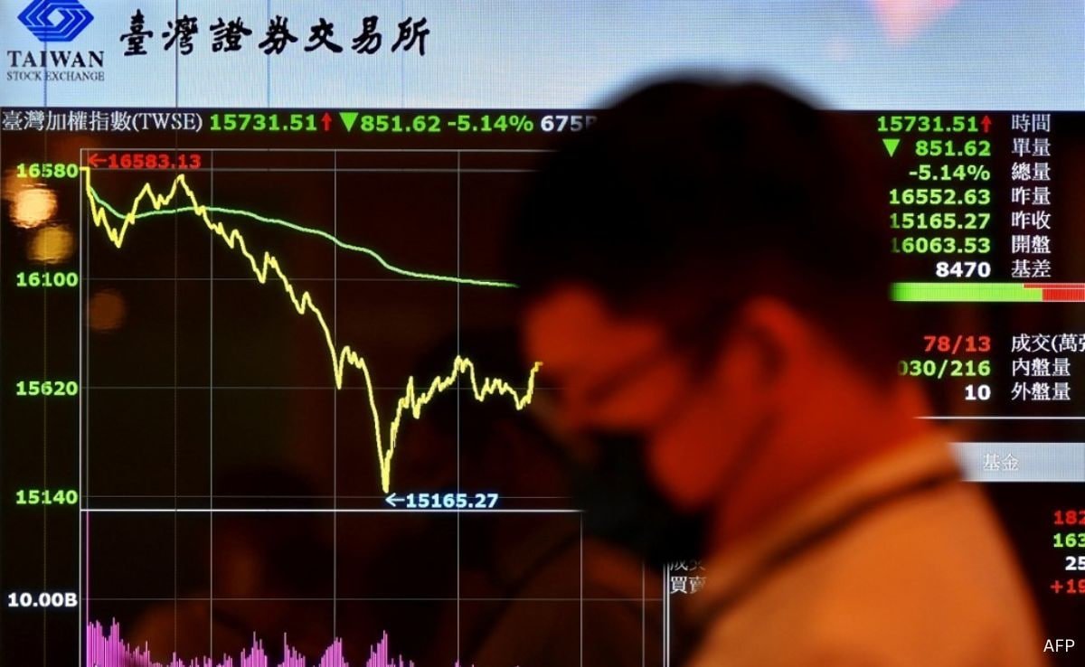 Japan, Taiwan Markets Hit Circuit Breaker As Trump Tariffs Deepen Panic
