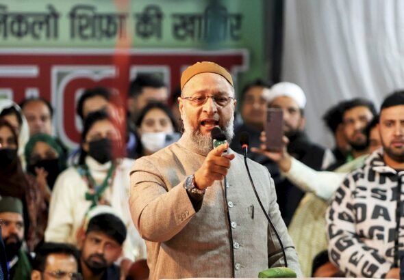 "Can't Find Anyone So Handsome": Asaduddin Owaisi Laughs Off Pak Trolls