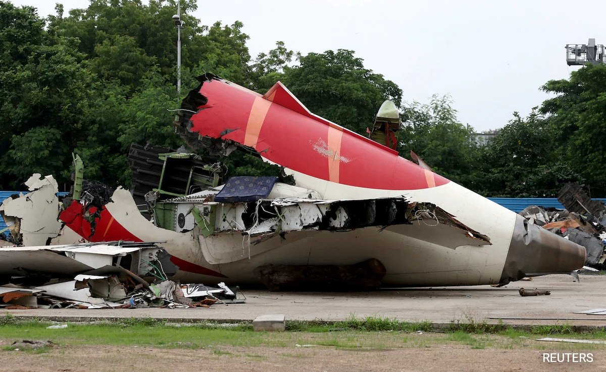 Off In 1 Second? Expert’s ‘Mathematical Debunking’ Of Air India Crash Theory