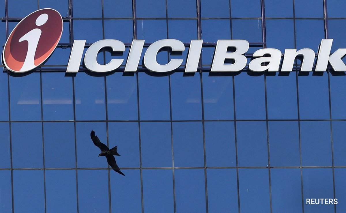 ICICI Reduces Minimum Balance For New Savings Accounts After Outrage