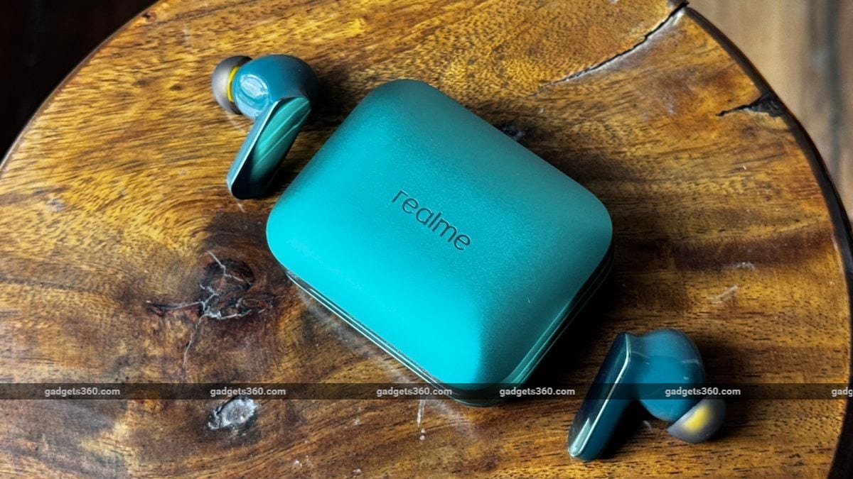 Best Headphones, TWS Earphones Deals Before Amazon’s Sale Ends